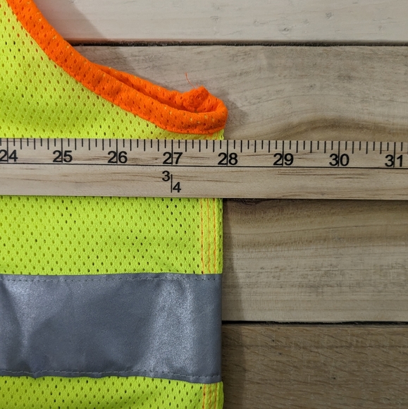 Carhartt High Visibility Vest - Picture 6 of 6